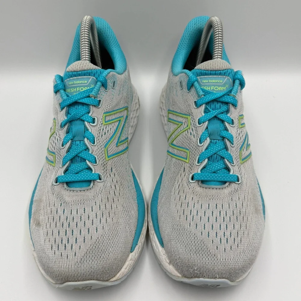 New Balance Fresh Foam 880v11 Grey Teal Women's Size 9 Running Shoes W880S11‎